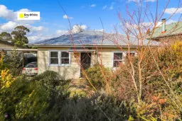 21 Coorabel Avenue, Batlow