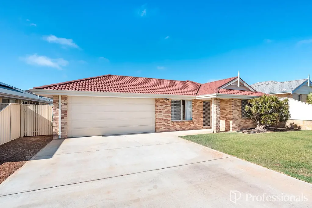 63 Derna Parade, Wandina, WA 6530