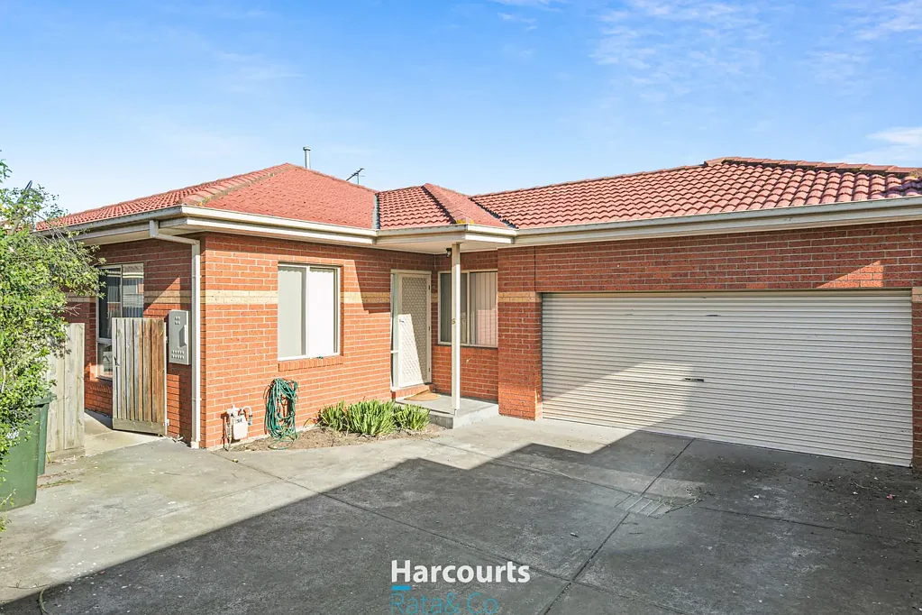 Spacious and Light-Filled 3-Bedroom Home in Mill Park