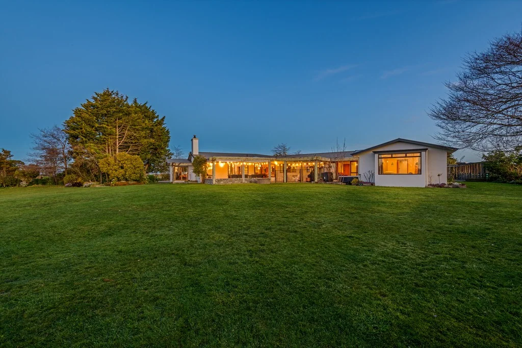 Feilding 5部屋 Luxury Living with a Touch of Grandeur