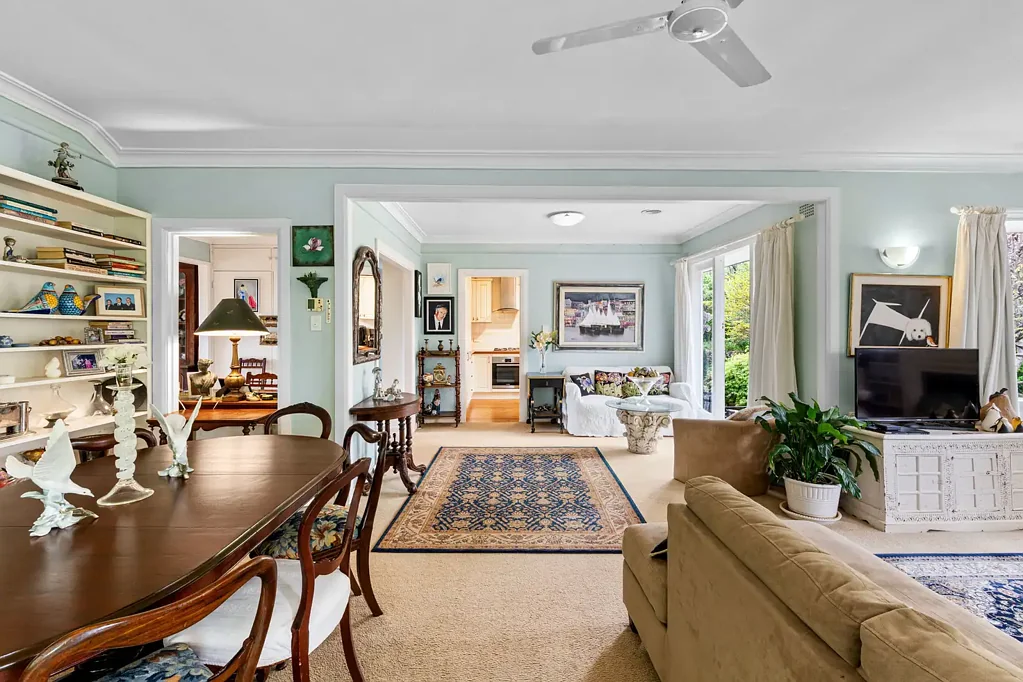 1 Kings Road, Moss Vale, NSW 2577