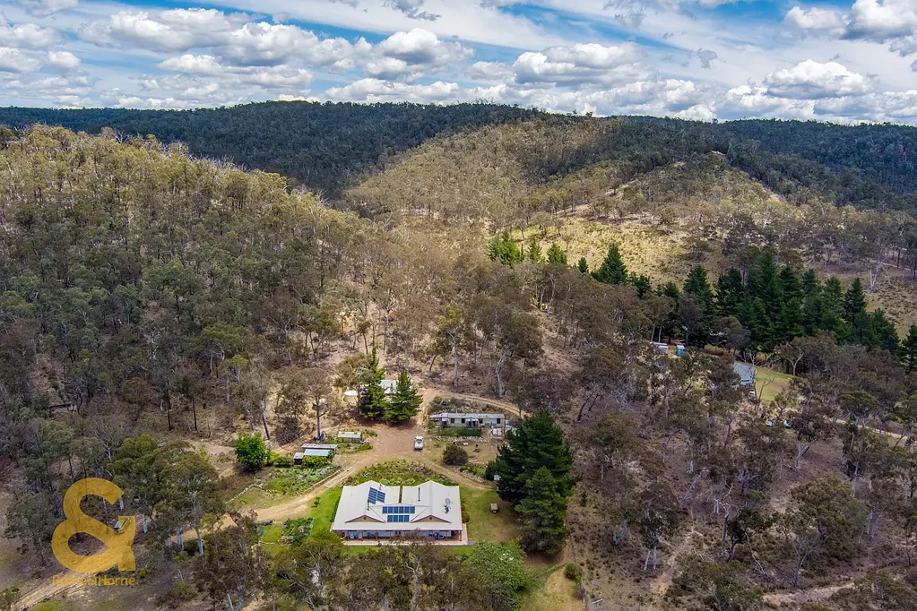 Mudgee 6部屋 Rare Dual-Residence Homestead on 105 Acres - Income, Lifestyle & Endless Potential