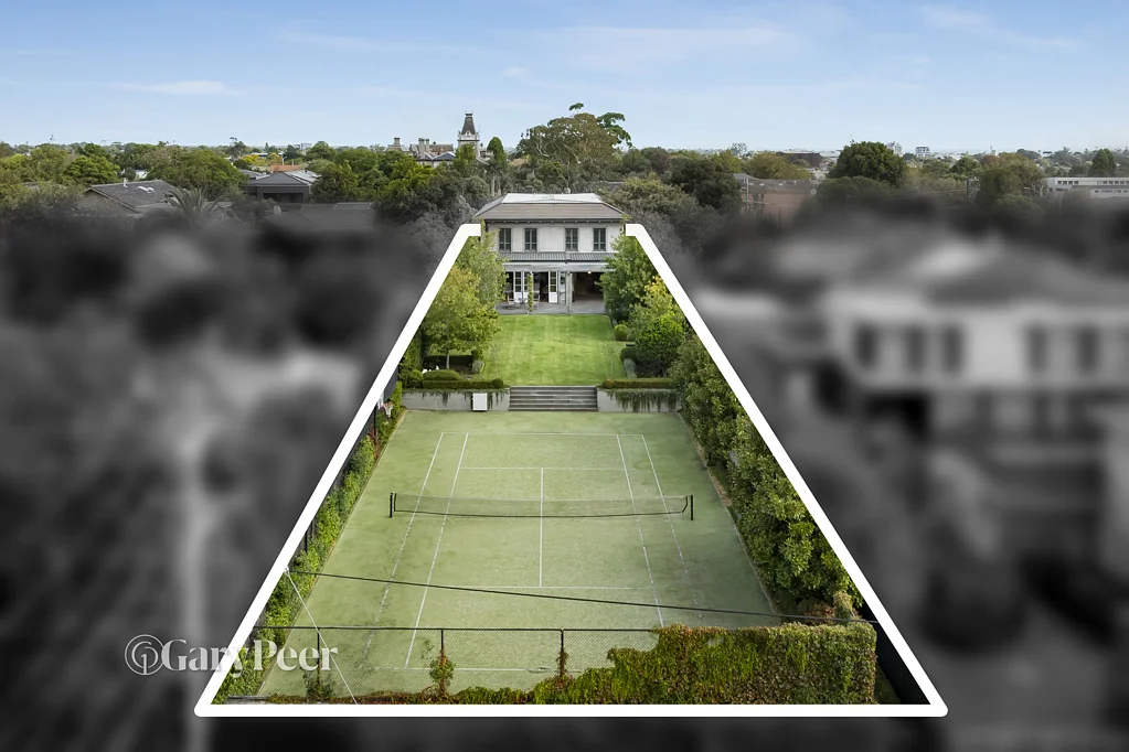 Caulfield North 5ห้องนอน Breathtaking in beauty, spectacular in scale, uncompromising in quality