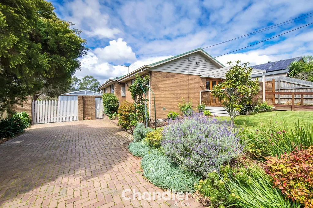 37 Mountain Gate Drive, Ferntree Gully, VIC 3156