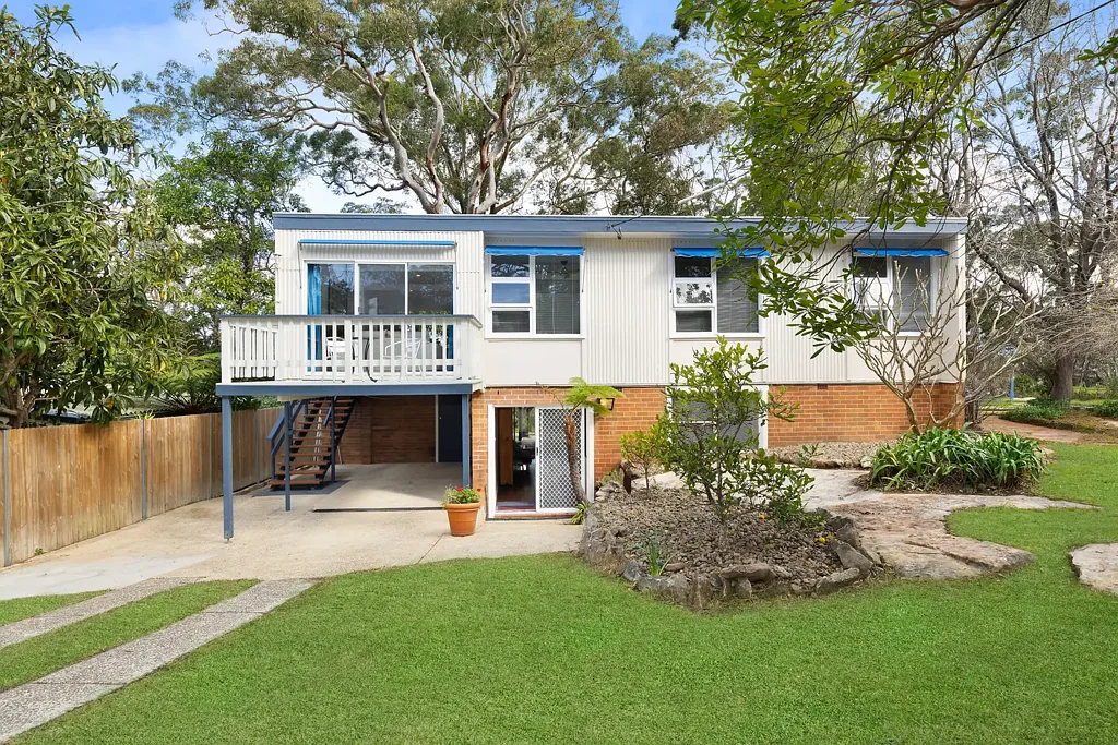24 Hampshire Avenue, West Pymble, NSW 2073