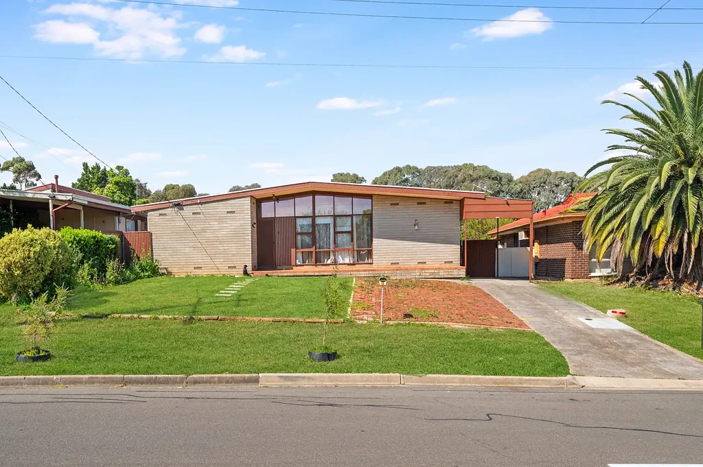 Modbury North 4બેડરૂમ Spacious Family Living with Everyday Convenience