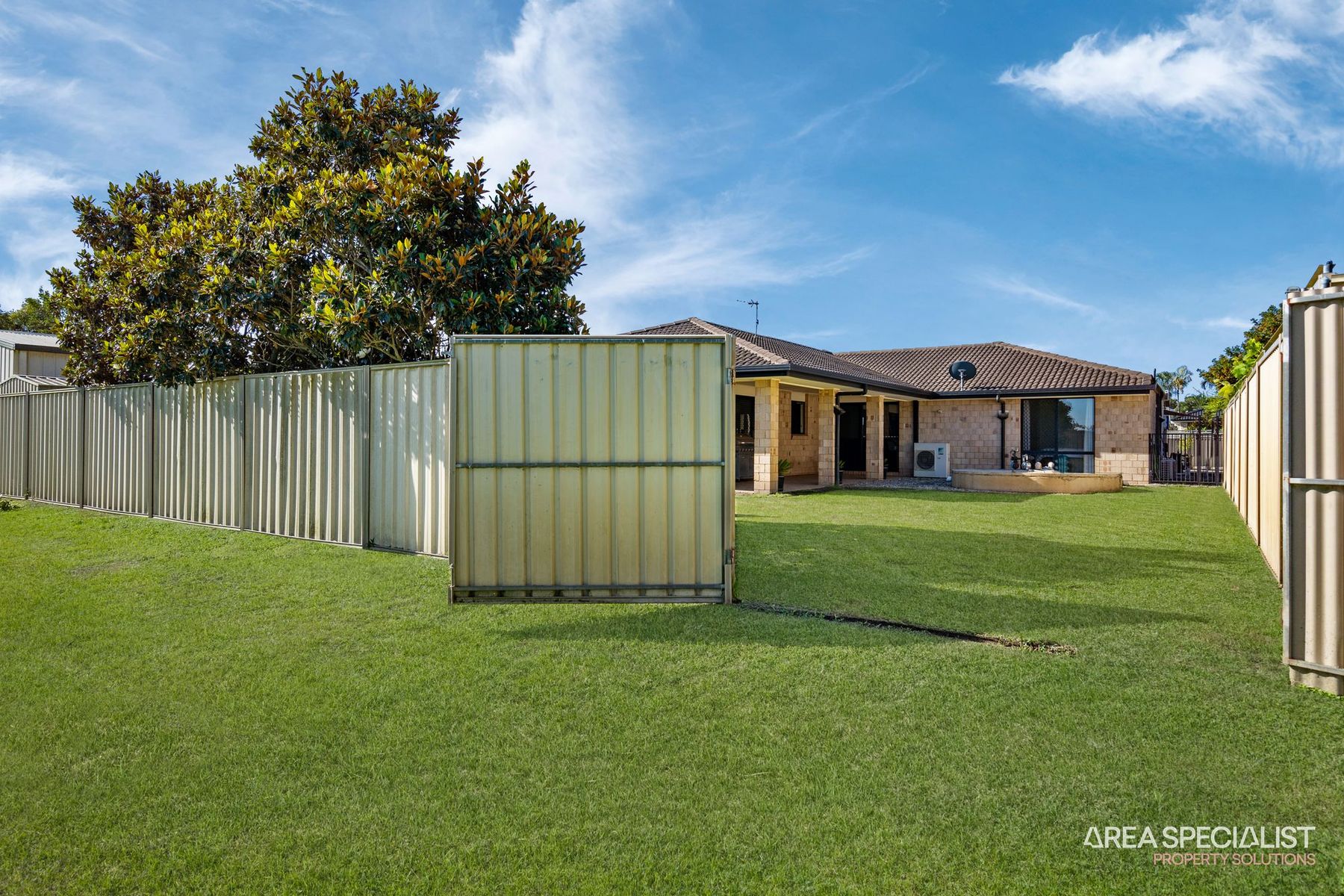 7 HERON PL, JACOBS WELL QLD 4208, 0 rūma, 0 rūma horoi, House