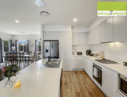 2 Aston Martin Drive, Goulburn, NSW 2580, 3 Bedrooms, 2 Bathrooms, Apartment