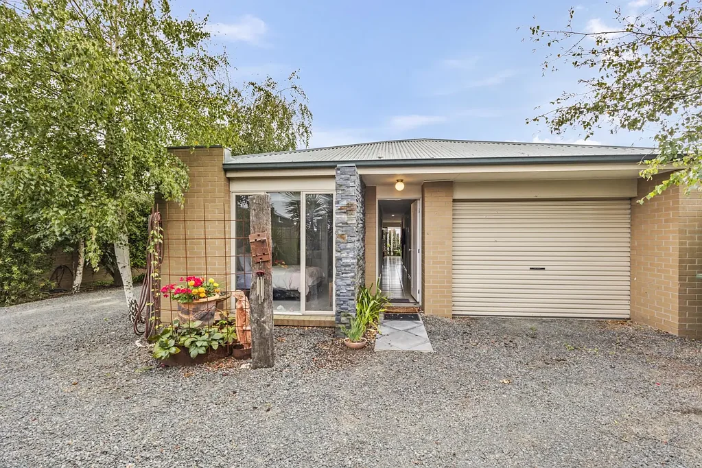Ballan 2Kwarto Charming Two Bedroom Unit In The Heart Of The Ballan Township.