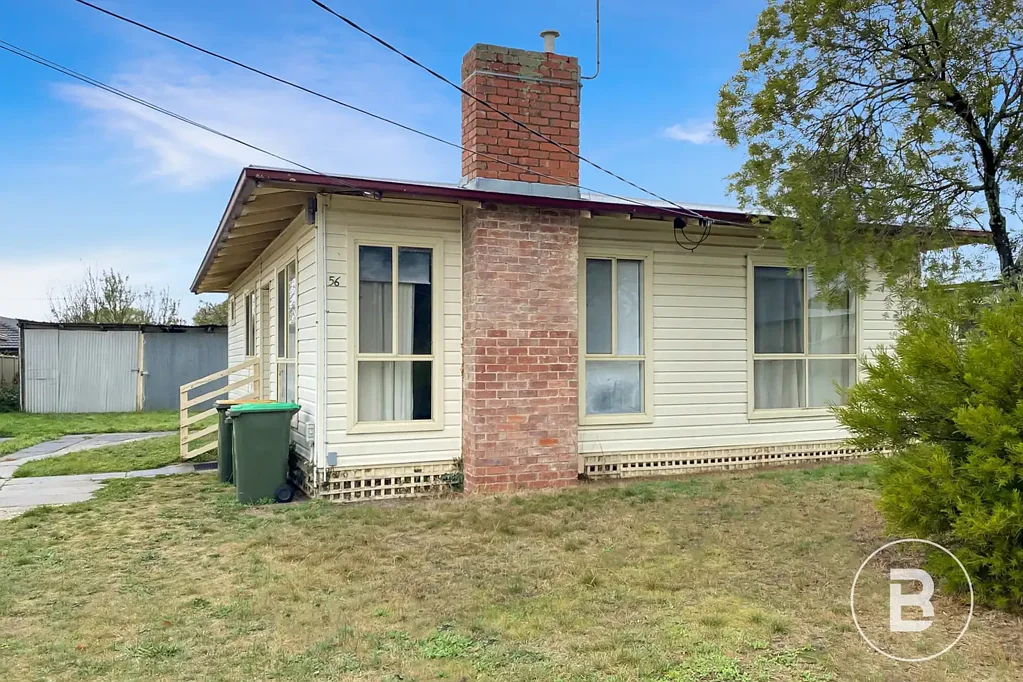 THREE-BED HOME IN GREAT LOCATION