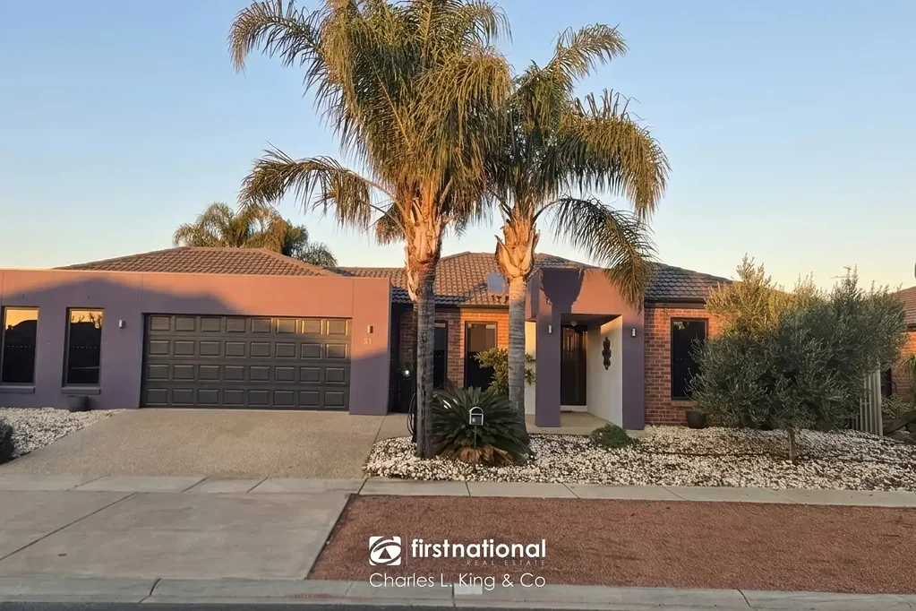 Echuca 4房  Space, Shedding & a Location to Love!