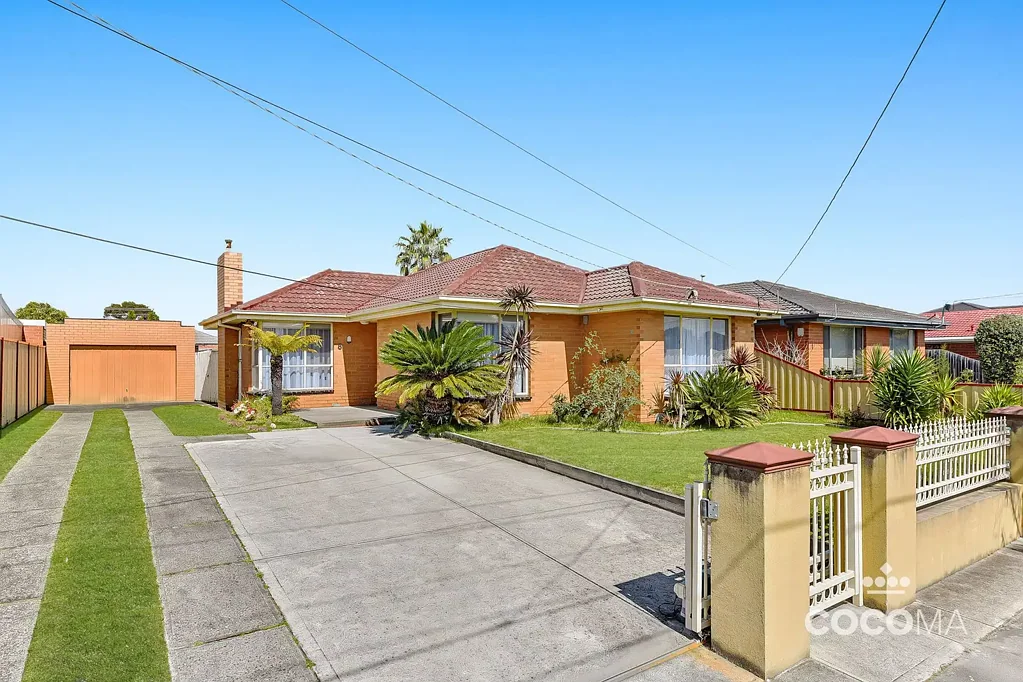 Comfortable Family Home in a Convenient Keysborough Location