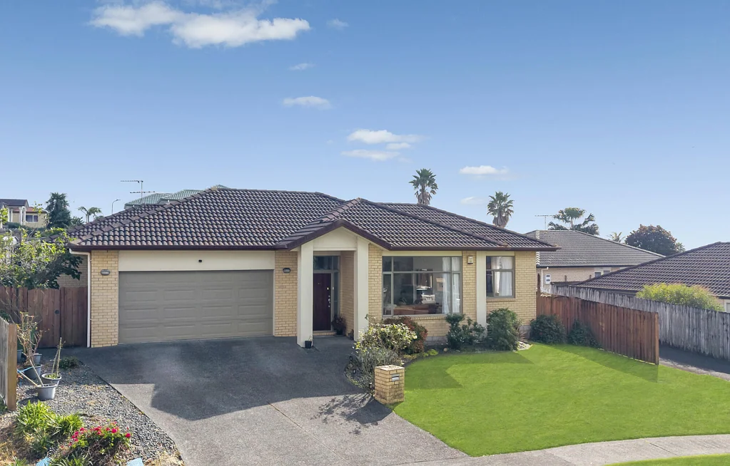 East Tamaki 4房  Timeless Brick Beauty with Space to Love