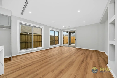 4 Brindabella Crescent, Donnybrook, VIC 3064, 4 slaapkamers, 2 badkamers, House
