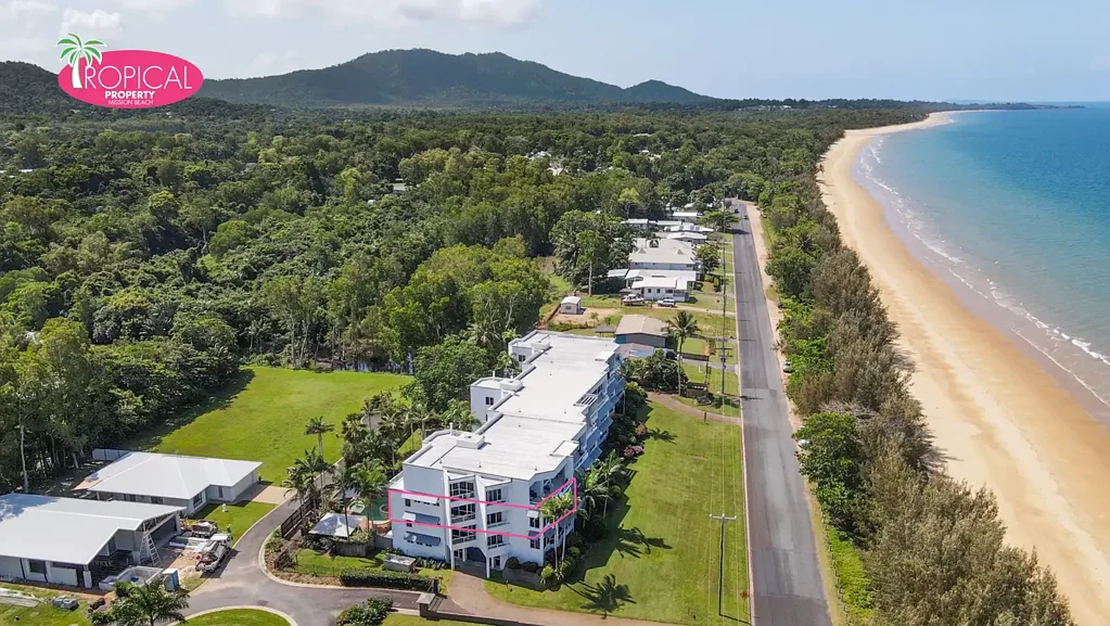 Wongaling Beach 2ਬੈੱਡਰੂਮ Spacious Renovated Beachfront Apartment in a Sort After Complex !