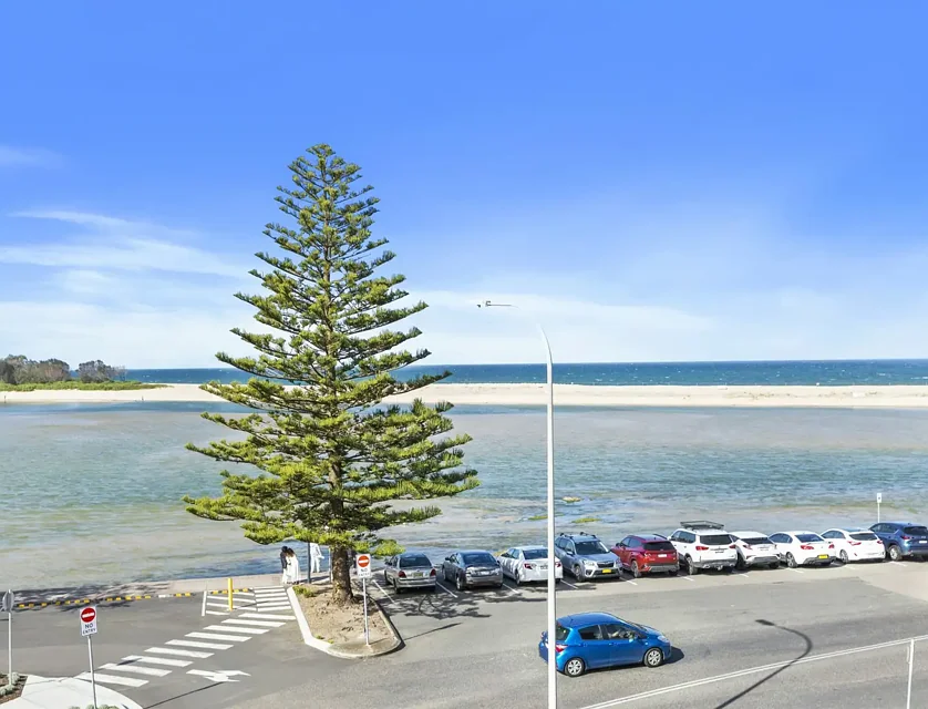 11/10 Marine Parade, The Entrance, Central Coast, 3 chambres, 2 salles de bain, Unit
