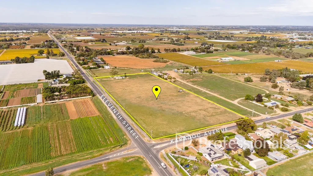 Irymple  10 Acres of Lifestyle & Long Term Potential