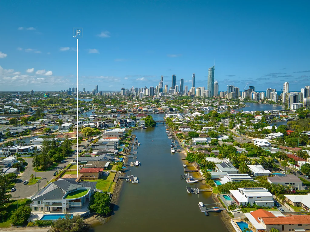 Broadbeach Waters 4Habitaciones Golden Triangle Trophy Site – East-Facing, Wide Water, Endless Potential