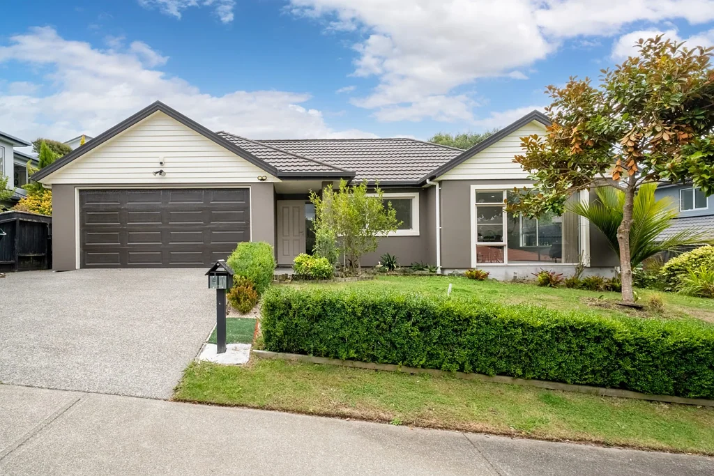 50 Te Puia Drive, Aotea, Porirua, Wellington