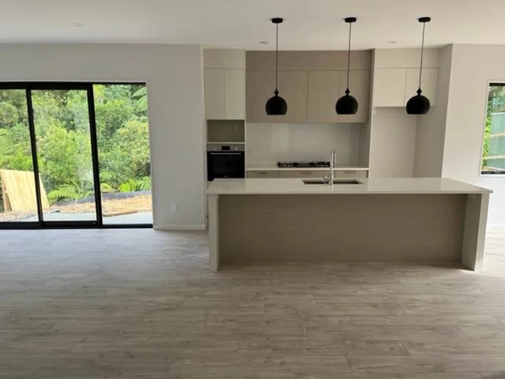 Sunny Family Home