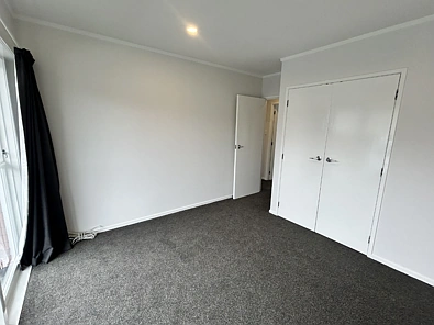 RENOVATED 2 bedroom unit