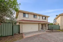 1/25 Oak Circuit, Raymond Terrace