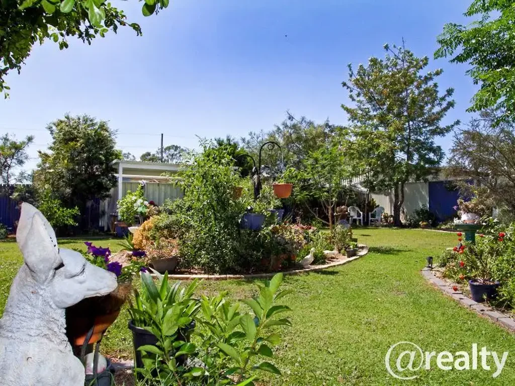 32 Bunker Avenue, Nanango, QLD 4615