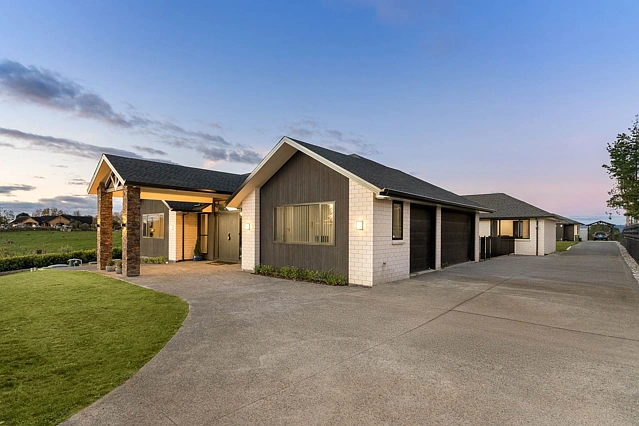 30 Karaka School Lane, Karaka, Franklin