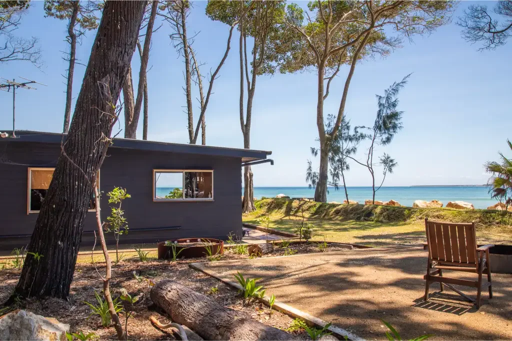Amity 3 Bedroom Recently Renovated Absolute Beachfront Perfection