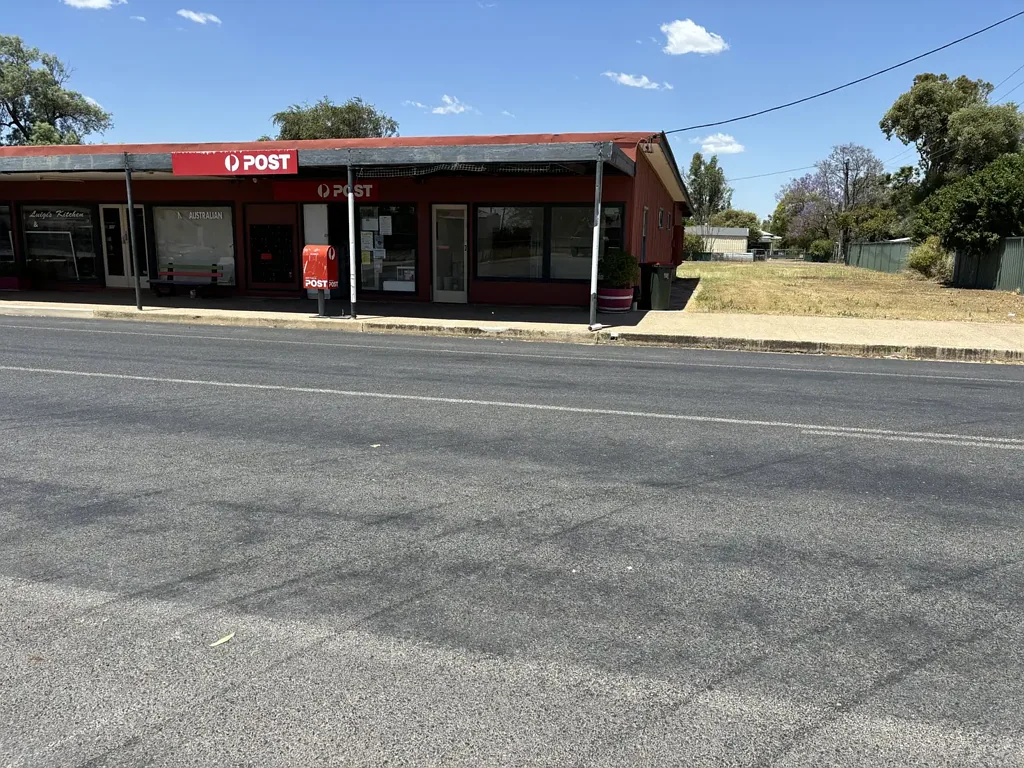 Yelarbon 1房  3 Titles on Cunningham Highway