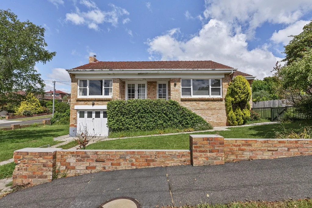 16 Helen Street, Newstead, TAS 7250
