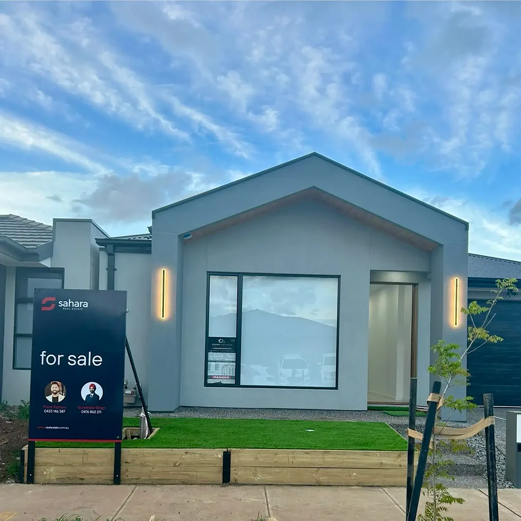 6 Oscar Crescent, Deanside, VIC 3336