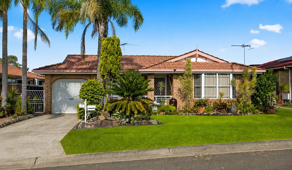 Spacious Family Home in a Prime Green Valley Location