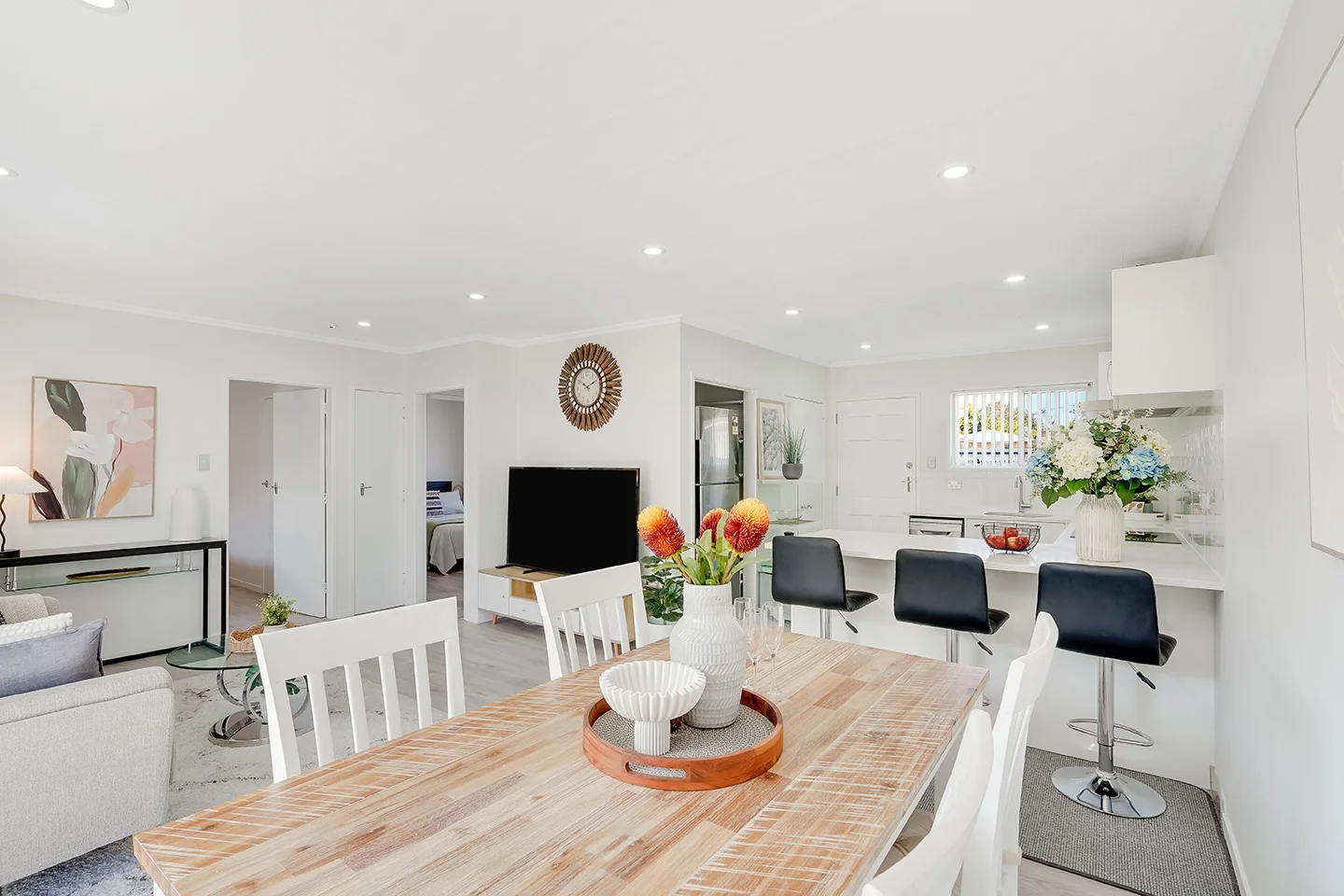 Hamilton East 2chambre Modern Elegance in Hamilton East
