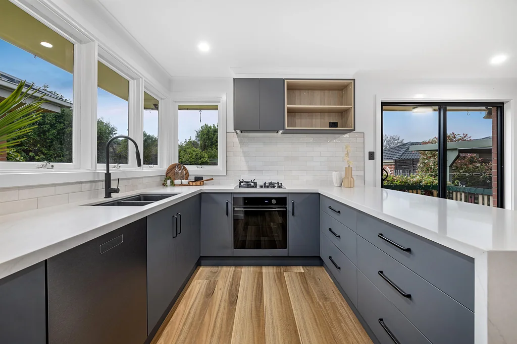 425 Scoresby Road, Ferntree Gully, VIC 3156