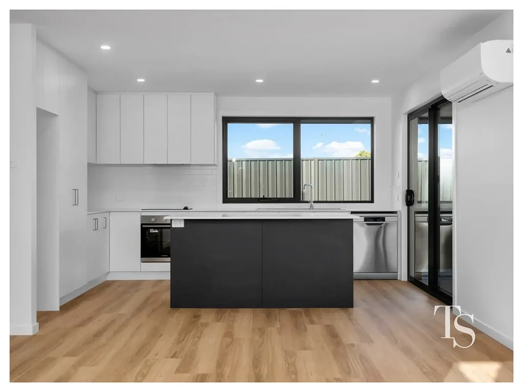 THIS SPACE: Modern & Peaceful
