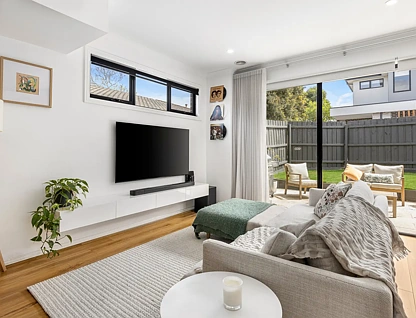 2/695 Heatherton Road, Clayton South, South East Melbourne, 4房, 3浴, Townhouse