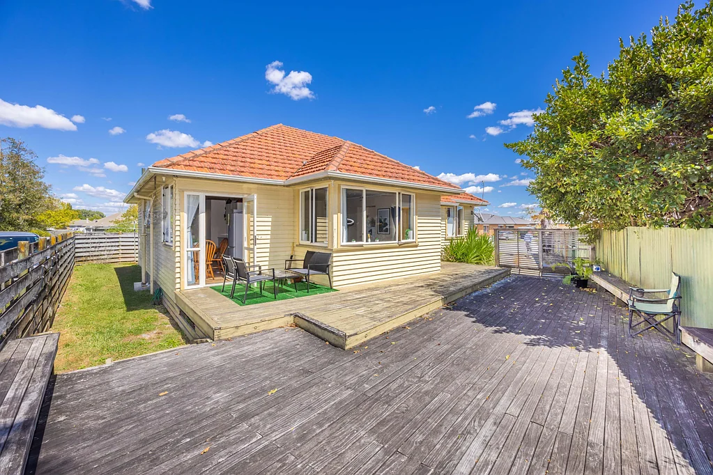15 Wingate Street, Bader, Hamilton, Waikato