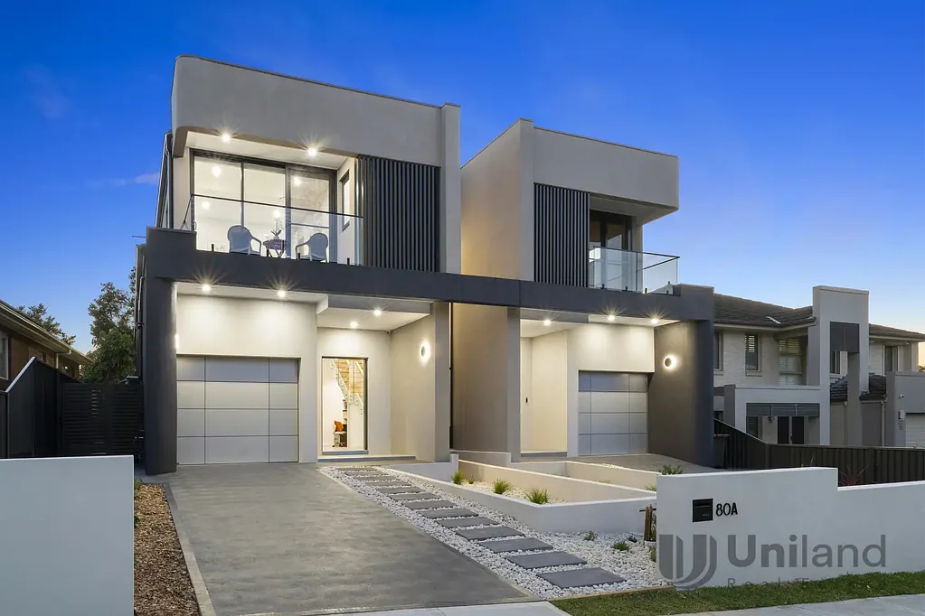 Marsfield 5Zimmer Luxury duplex of premium design, footsteps from Convenience