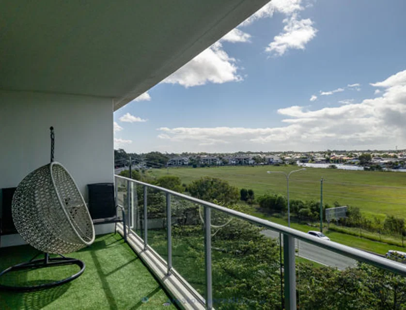 4405/25 East Quay Drive, Biggera Waters, Gold Coast, 2 Bedrooms, 2 Bathrooms, Apartment