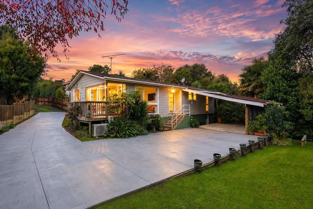 West Harbour 3Moenga Space, Privacy & Location - A Rare Opportunity