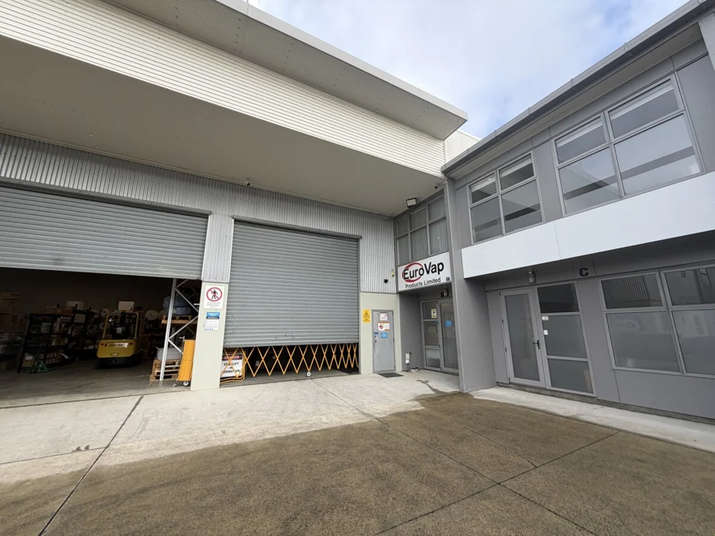 Henderson  Tidy High-Stud Warehouse - Clean & Functional