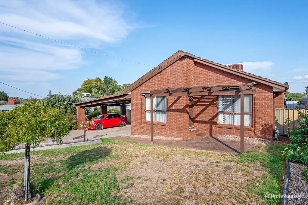 118 Brassey Street, Maryborough, VIC 3465