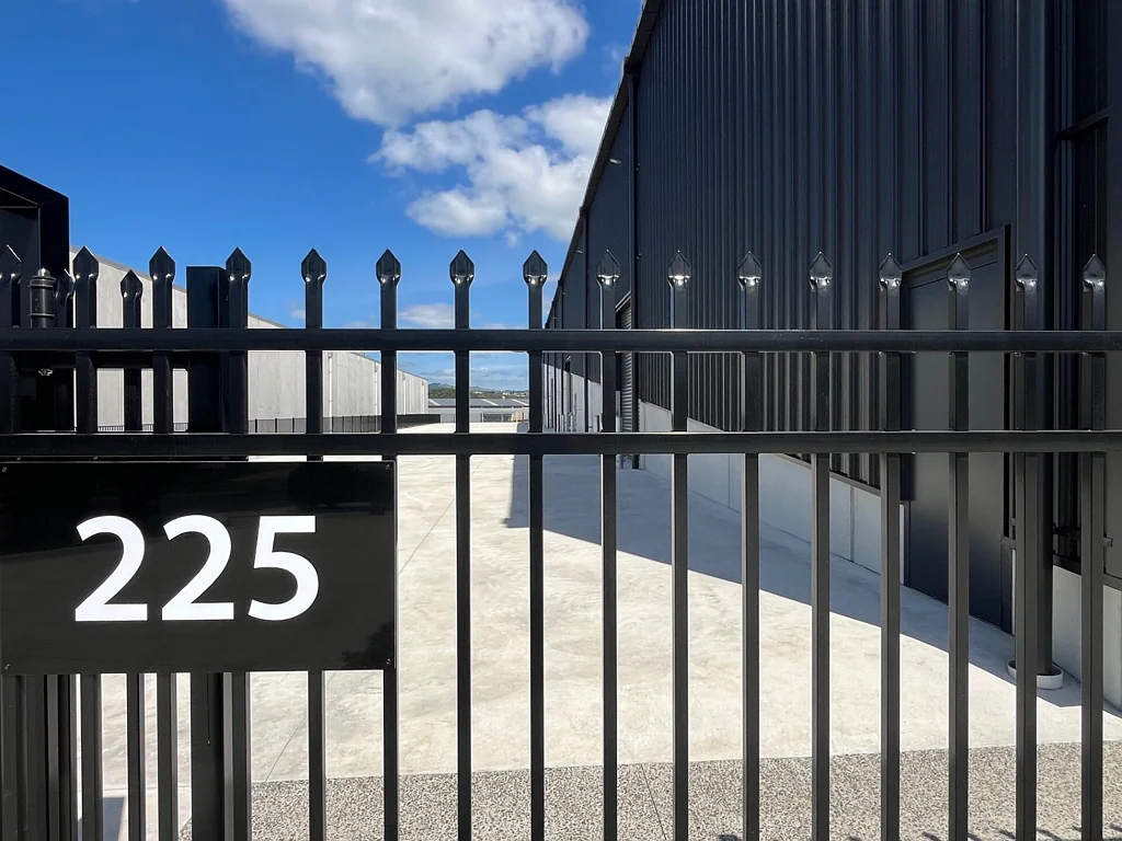 Tauriko High spec warehouses & office buildings
