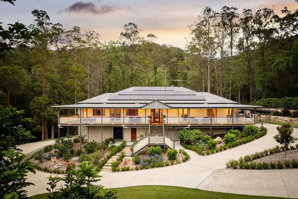 830 Upper Brookfield Road, Upper Brookfield, QLD 4069