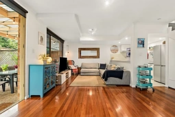 53/2 Forest Road, Warriewood