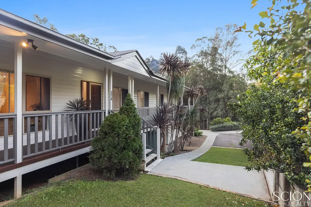 Black Mountain 6ห้องนอน Expansive hinterland retreat offering natural beauty and limitless opportunity!