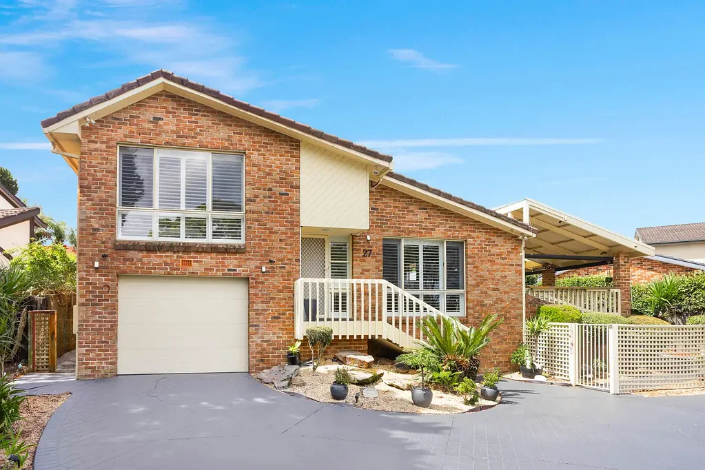 27 Royal Oak Drive, Alfords Point, NSW 2234