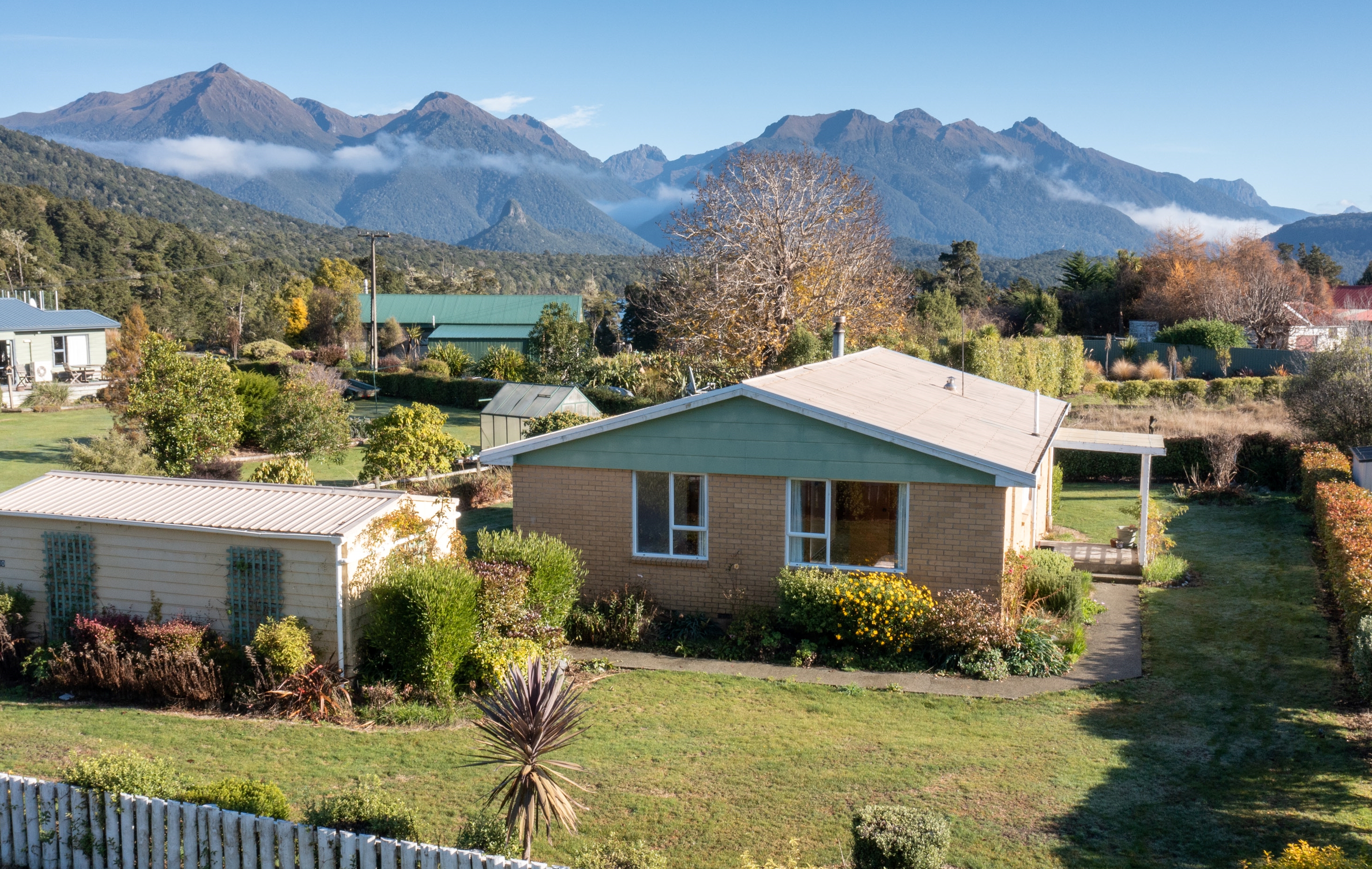 10 Waiau Street, Manapouri, Southland, 3部屋, 1バスルーム