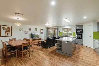 7 Highview Street, Meringandan West, QLD 4352, 5 slaapkamers, 2 badkamers, House